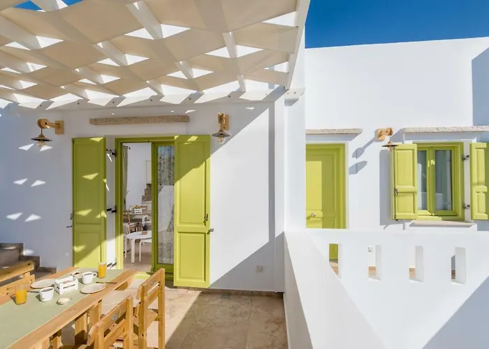 Parathinalos House 別荘